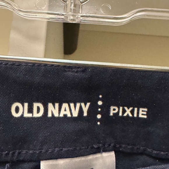 Old Navy Women’s Navy Chinos - Picture 3 of 4